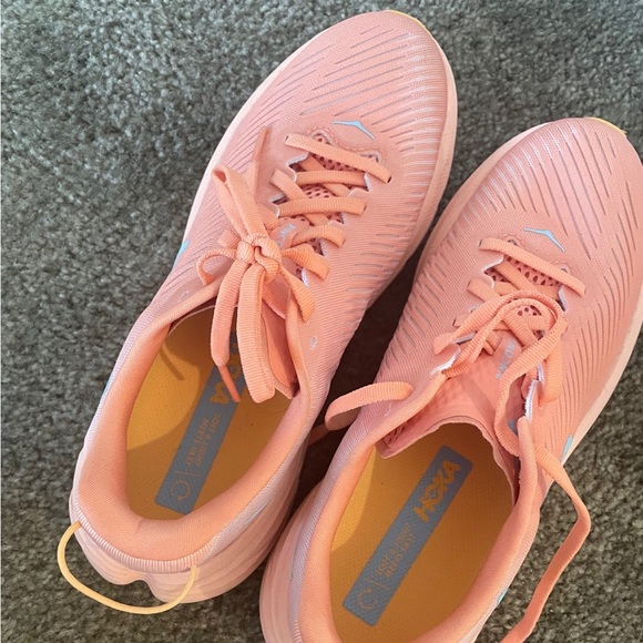 Hokas Rincon 3 - Picture 2 of 4